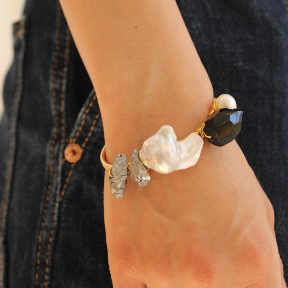 Pulsera de piedras