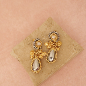 Aretes Emilia