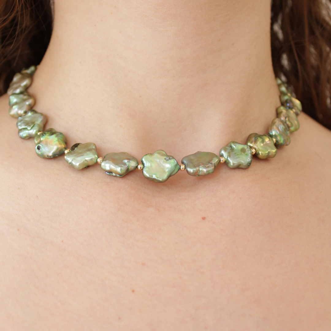 Collar con piedra natural Flor de Agua